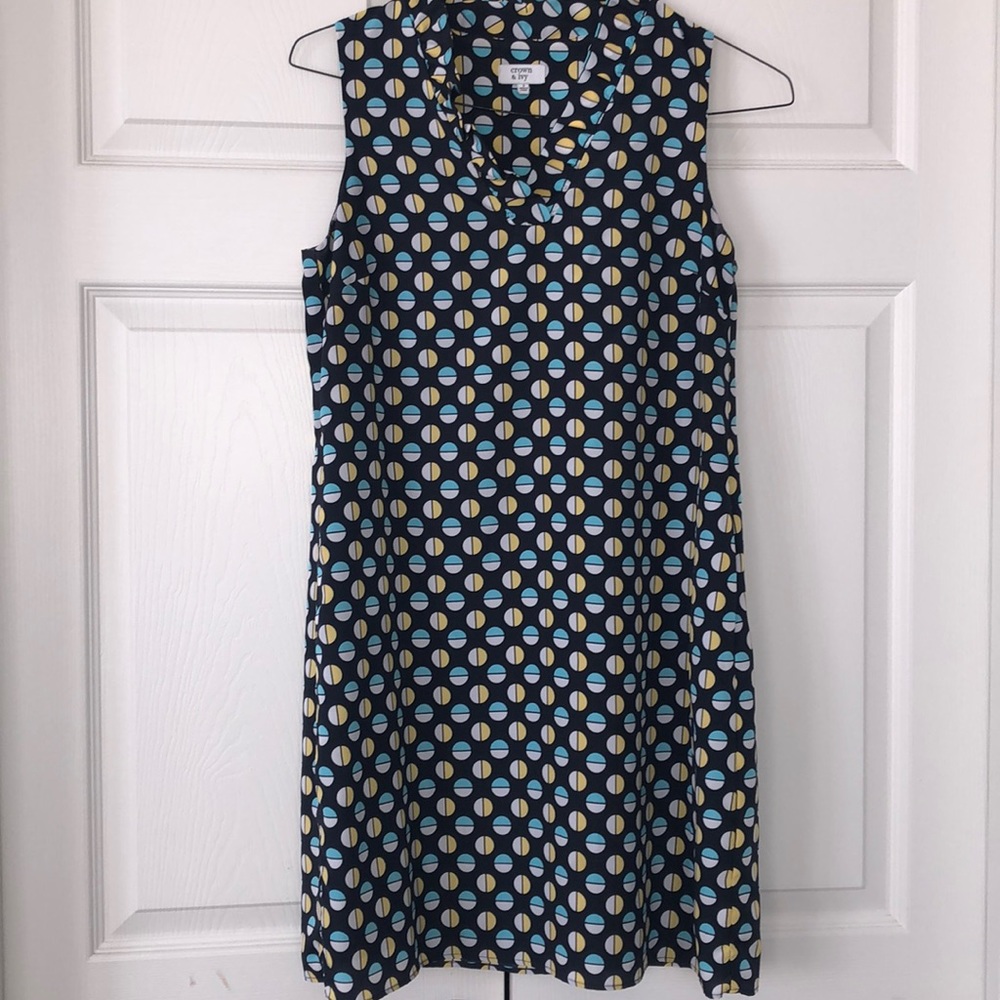 Sleeveless shift dress